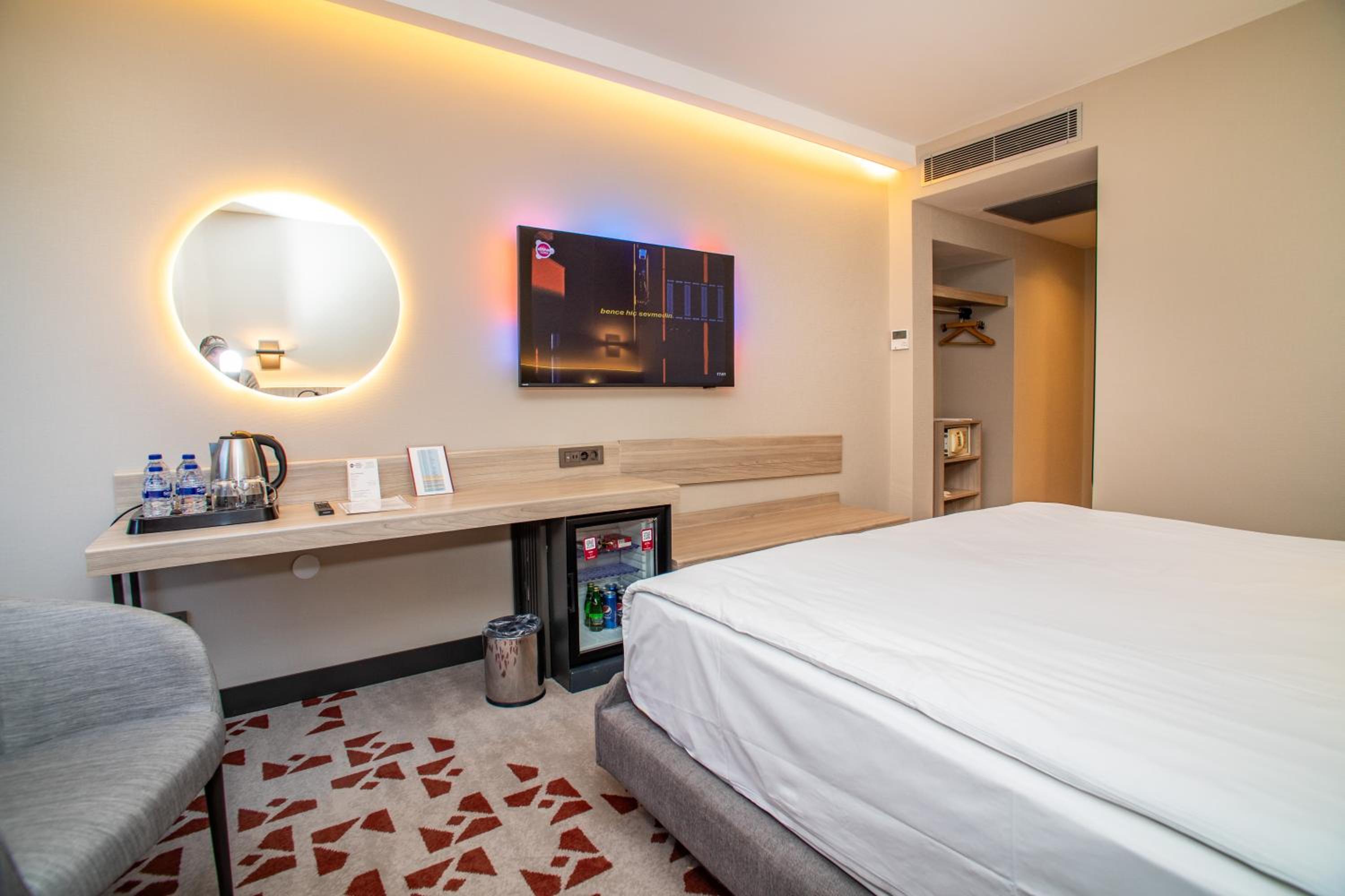Best Western Plus Hotel Konak - Image 43