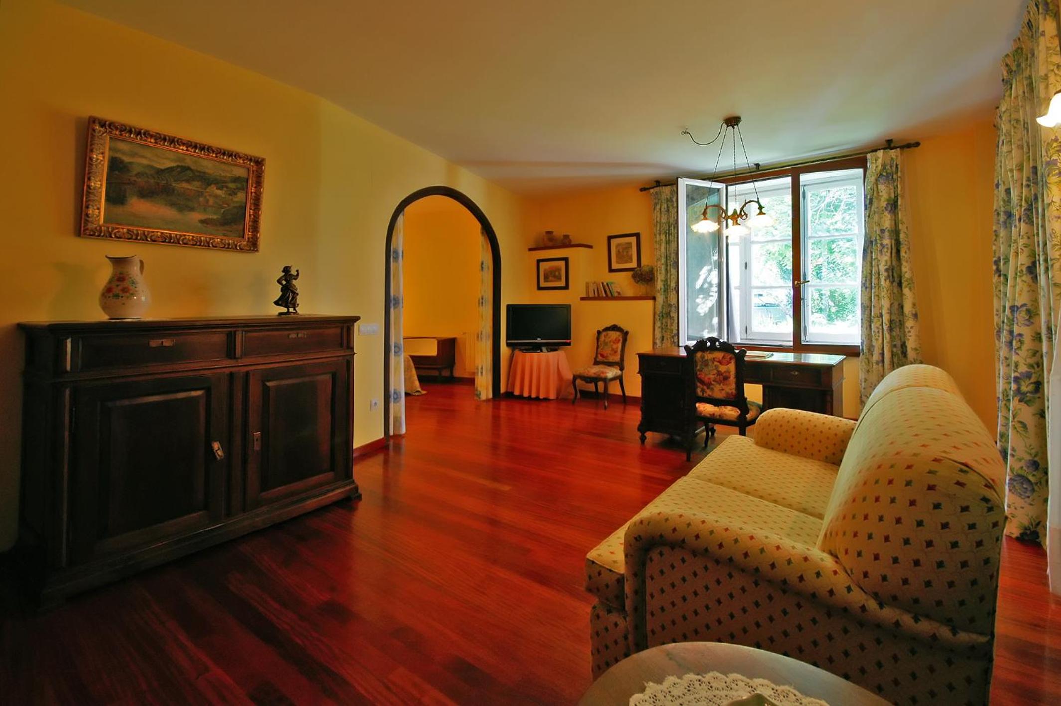 Casa Grande De Trives