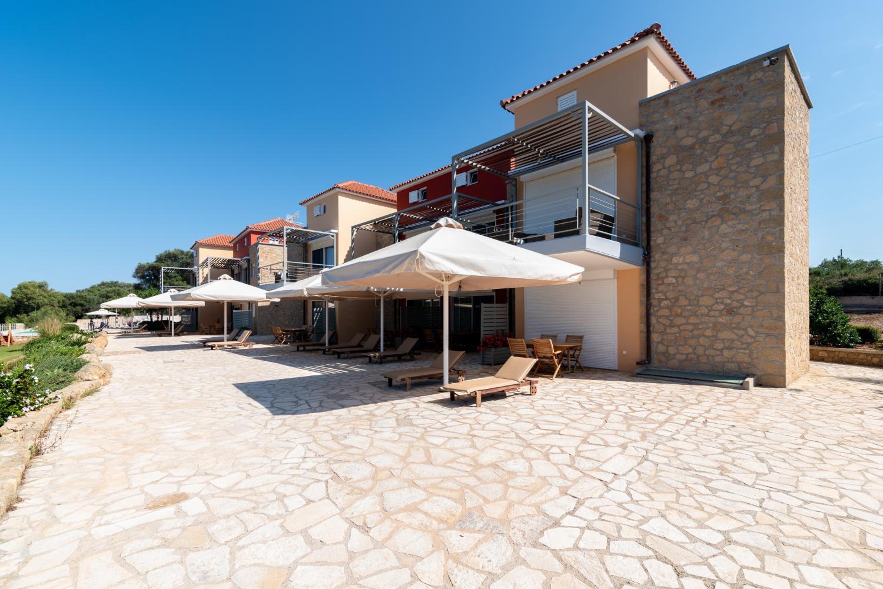 Dialiskari Villas