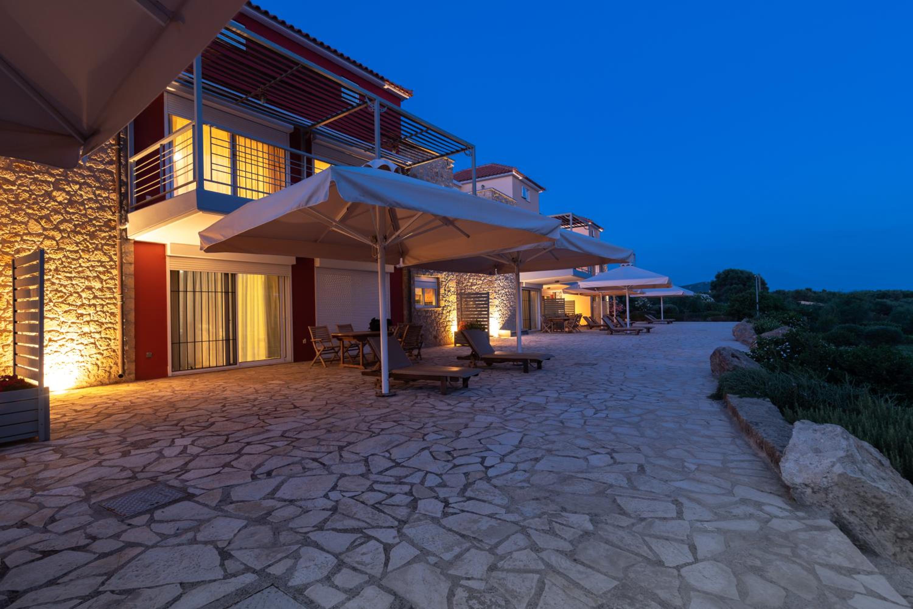 Dialiskari Villas