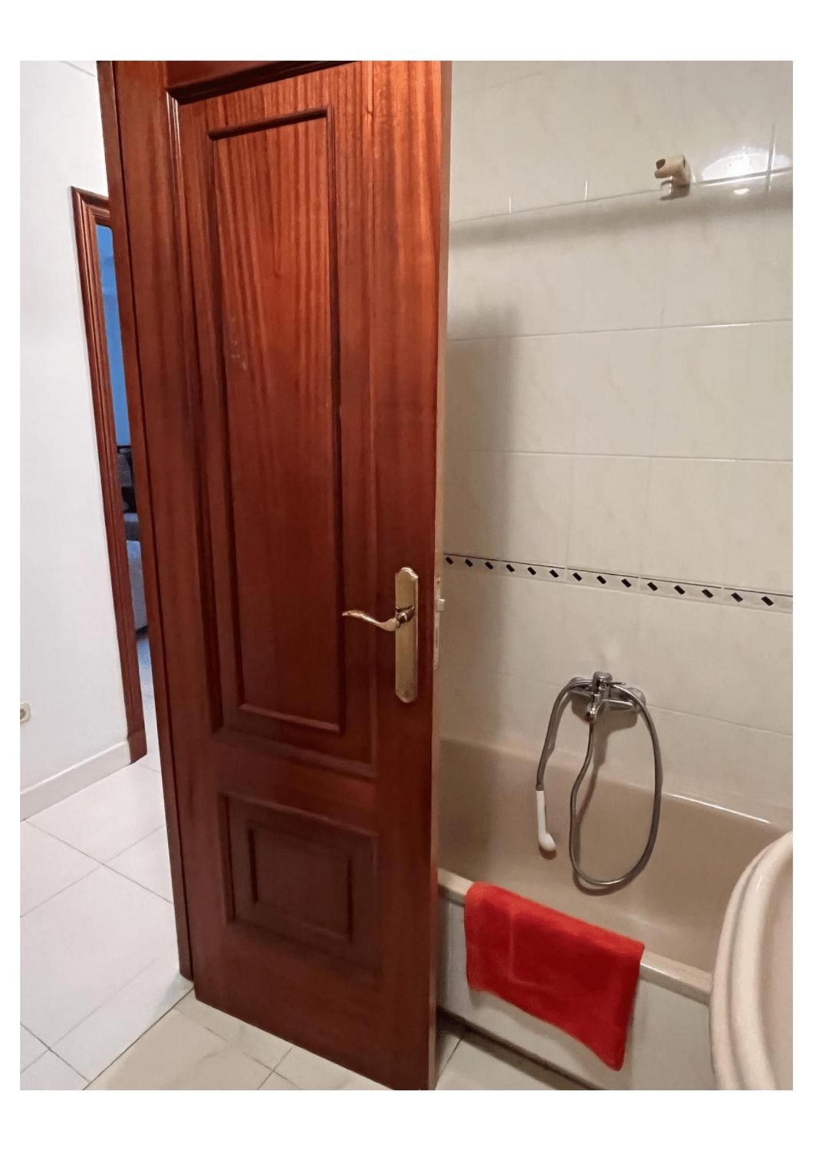 Apartamentos Deza- Playa Silgar