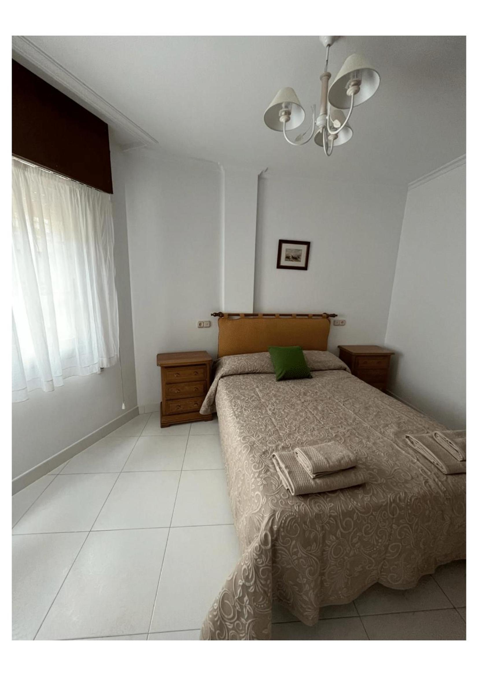 Apartamentos Deza- Playa Silgar