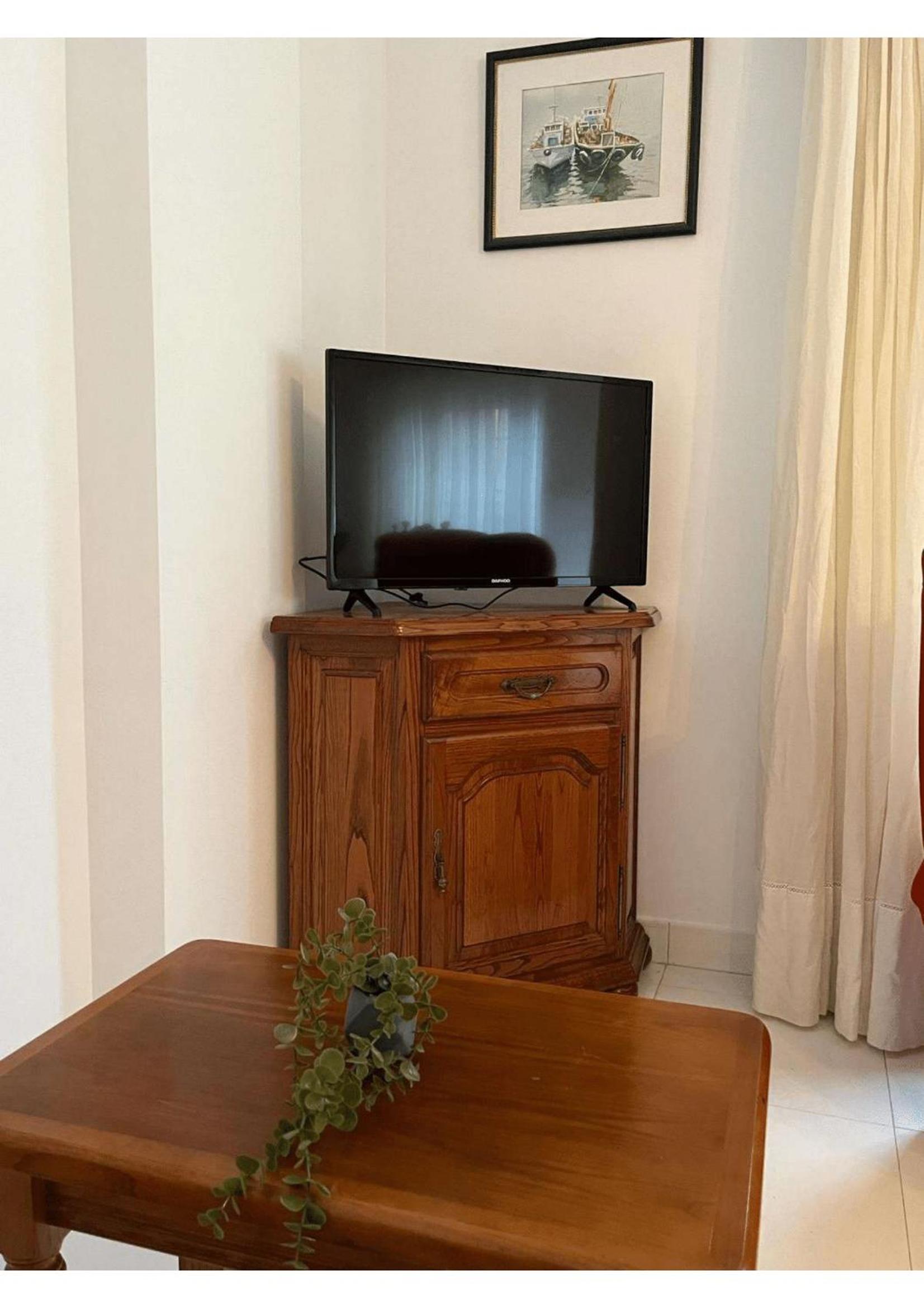Apartamentos Deza- Playa Silgar