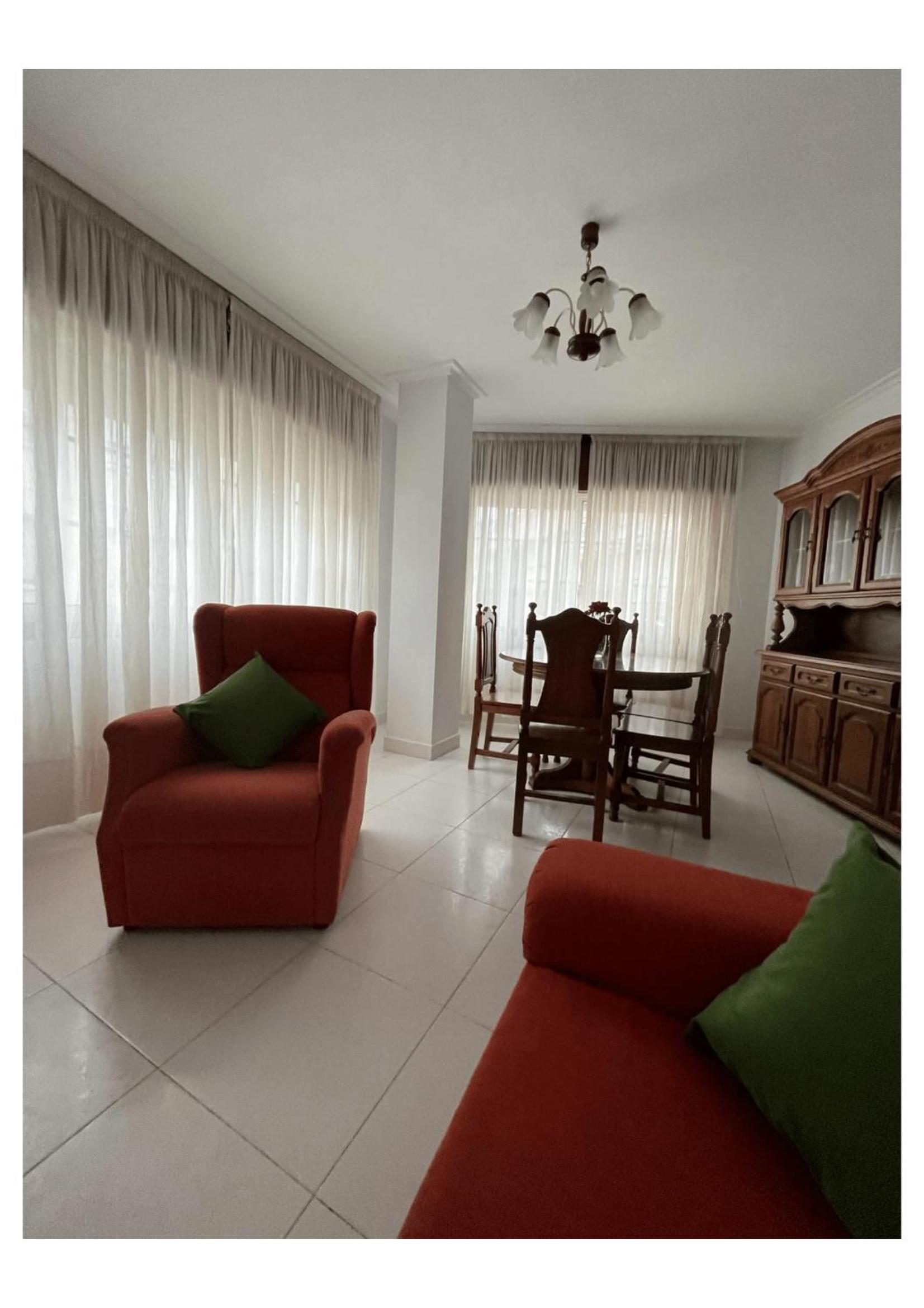 Apartamentos Deza- Playa Silgar