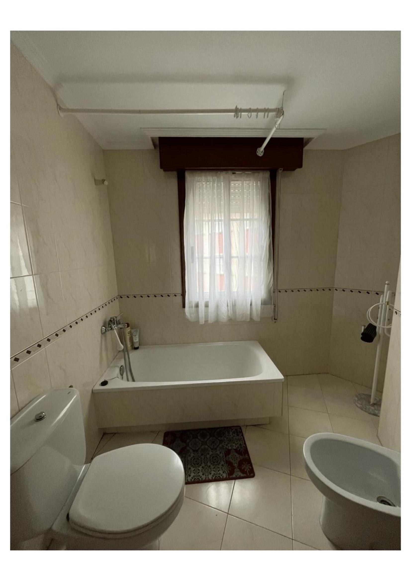 Apartamentos Deza- Playa Silgar
