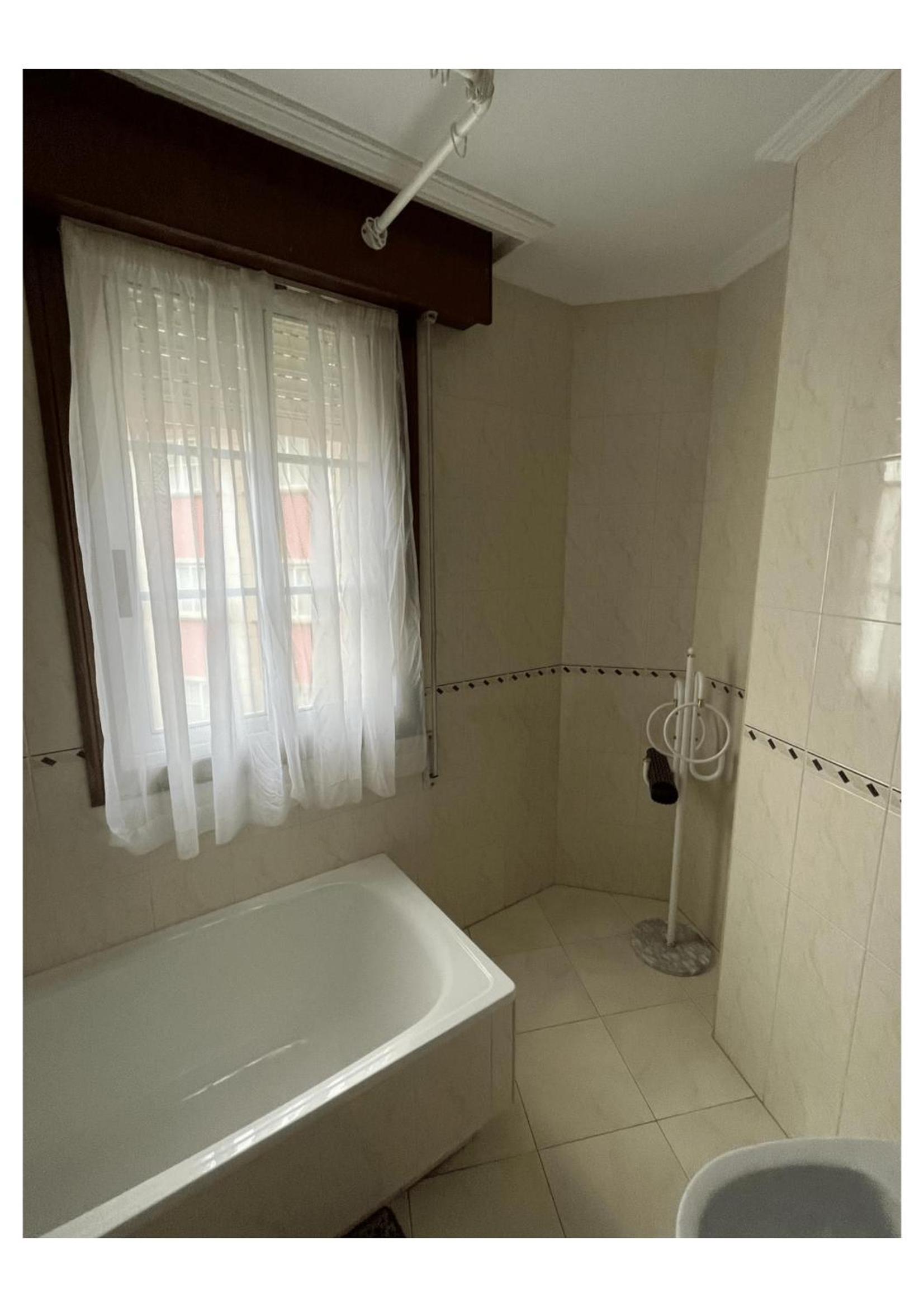 Apartamentos Deza- Playa Silgar