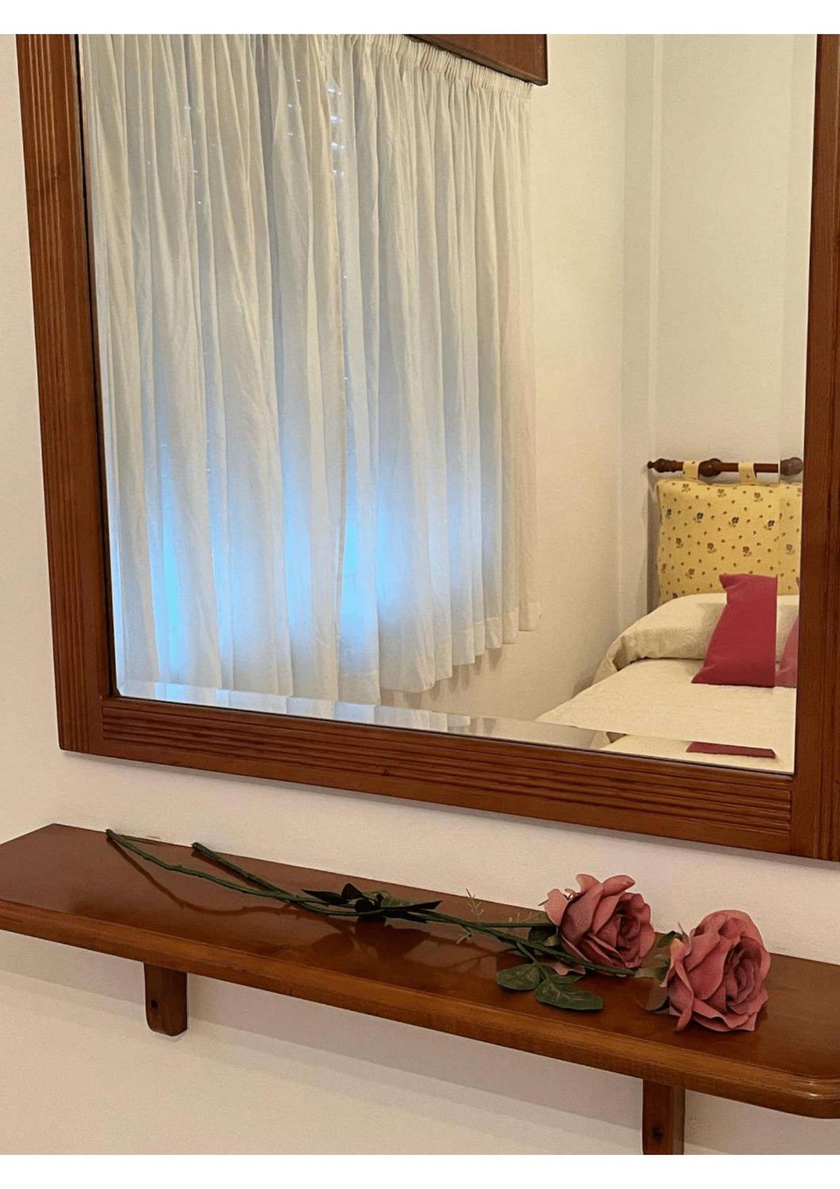 Apartamentos Deza- Playa Silgar