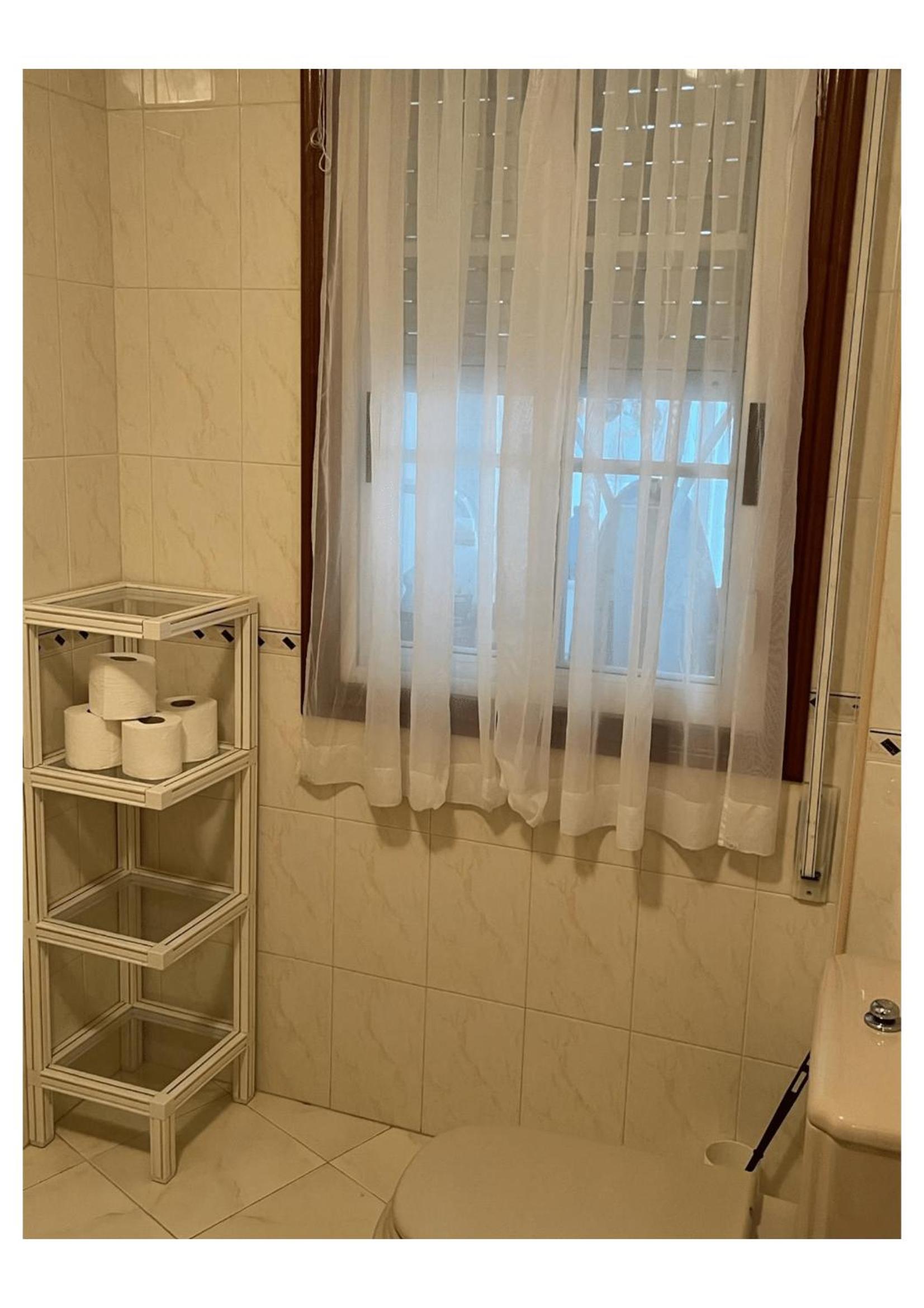 Apartamentos Deza- Playa Silgar
