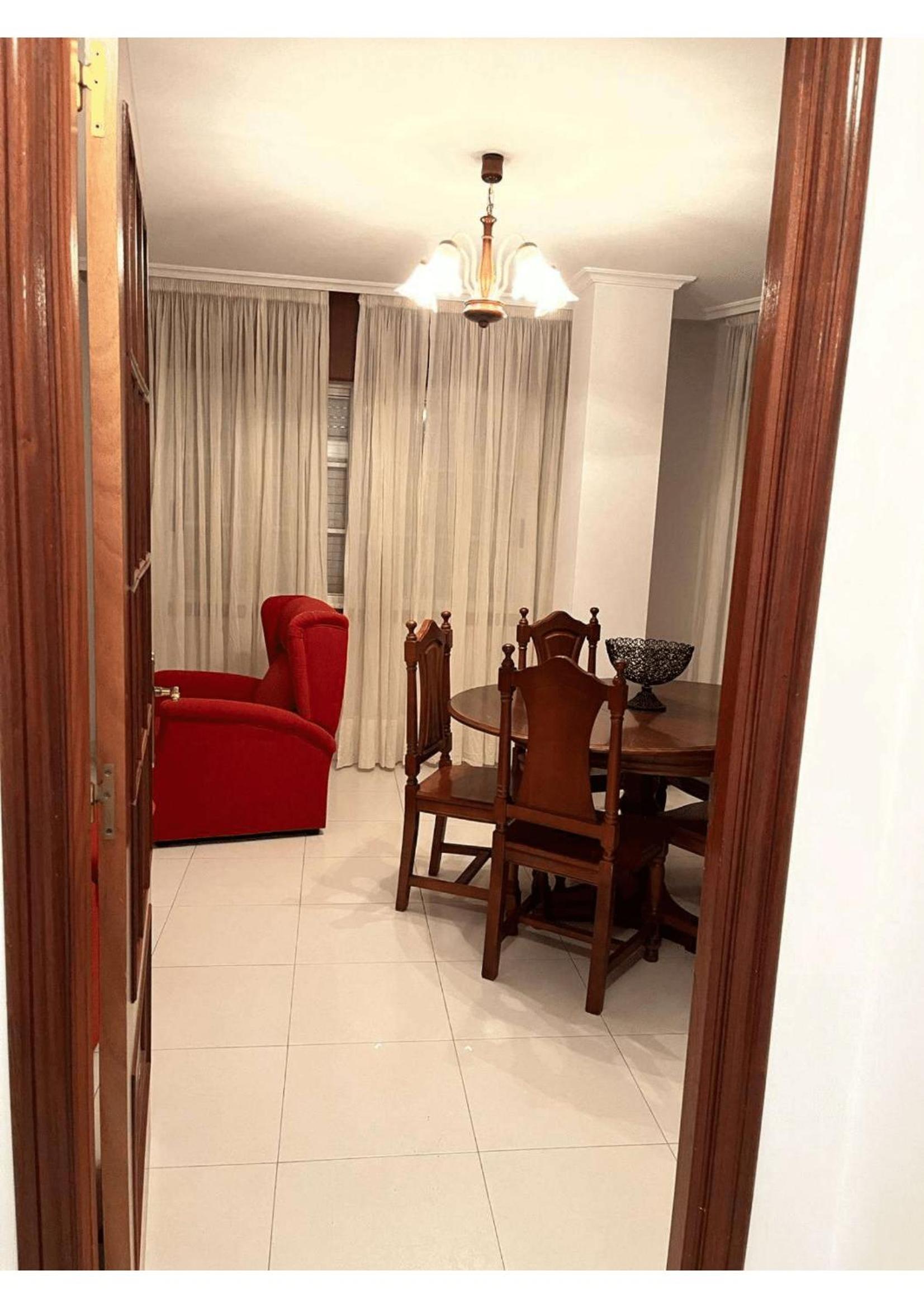 Apartamentos Deza- Playa Silgar