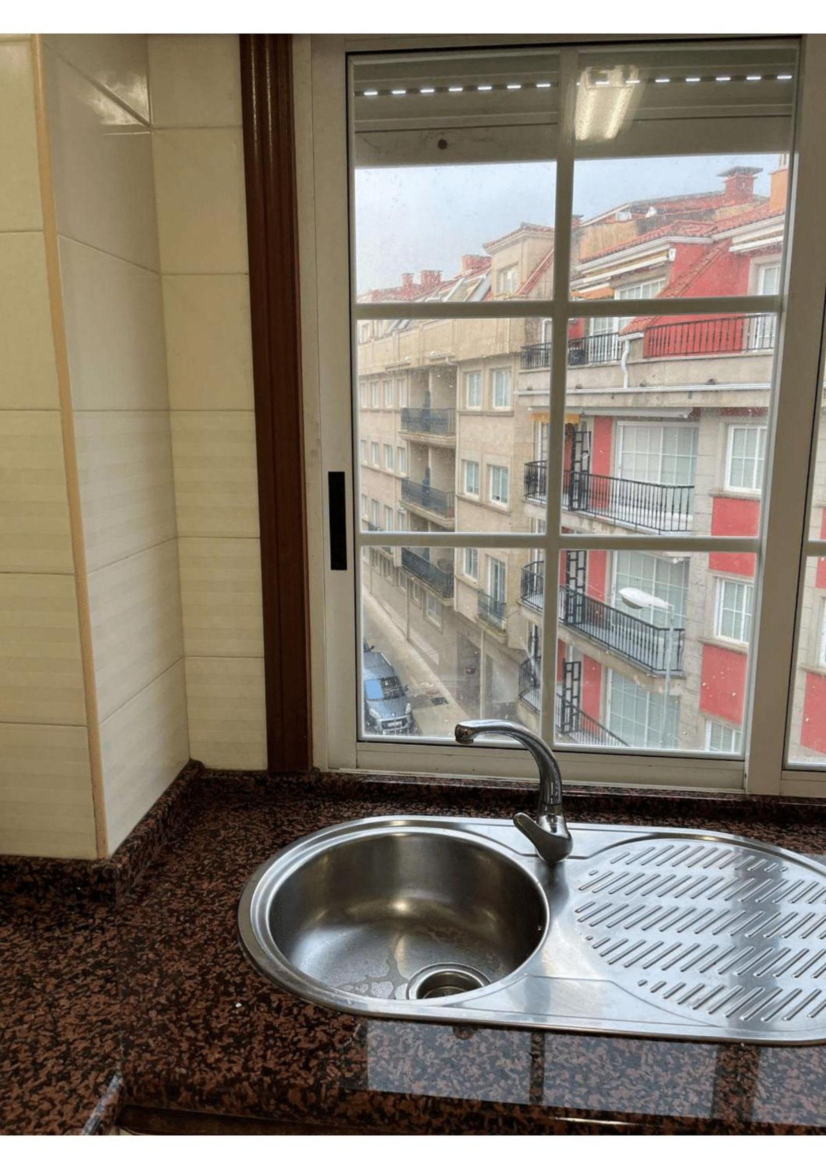 Apartamentos Deza- Playa Silgar