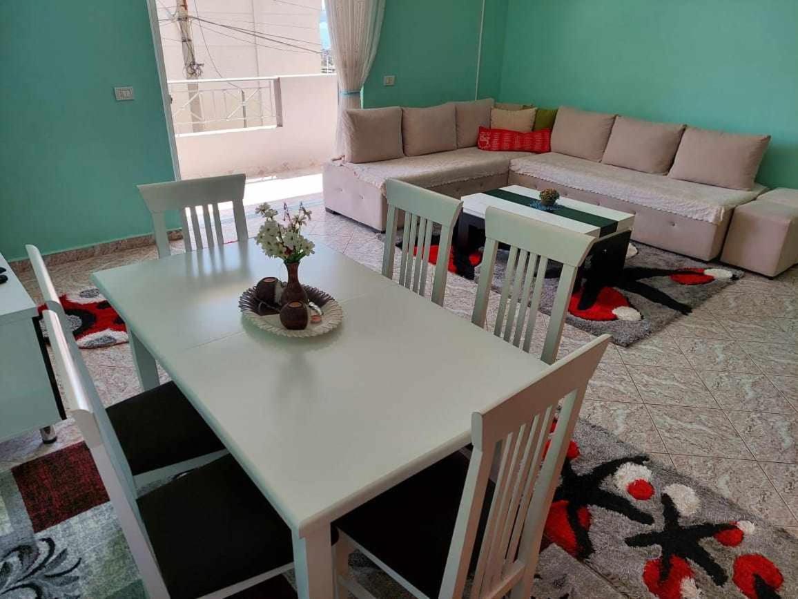 Oni Apartment