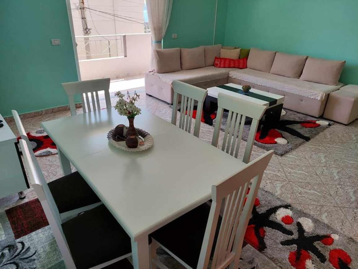 Oni Apartment