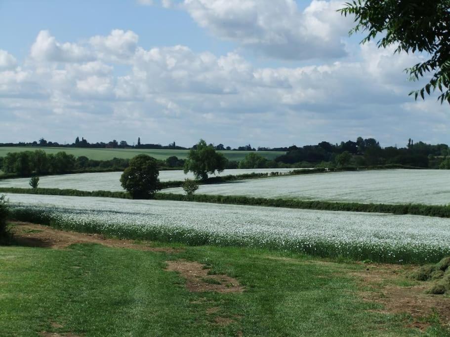 The Granary self-catering cottage on a working farm