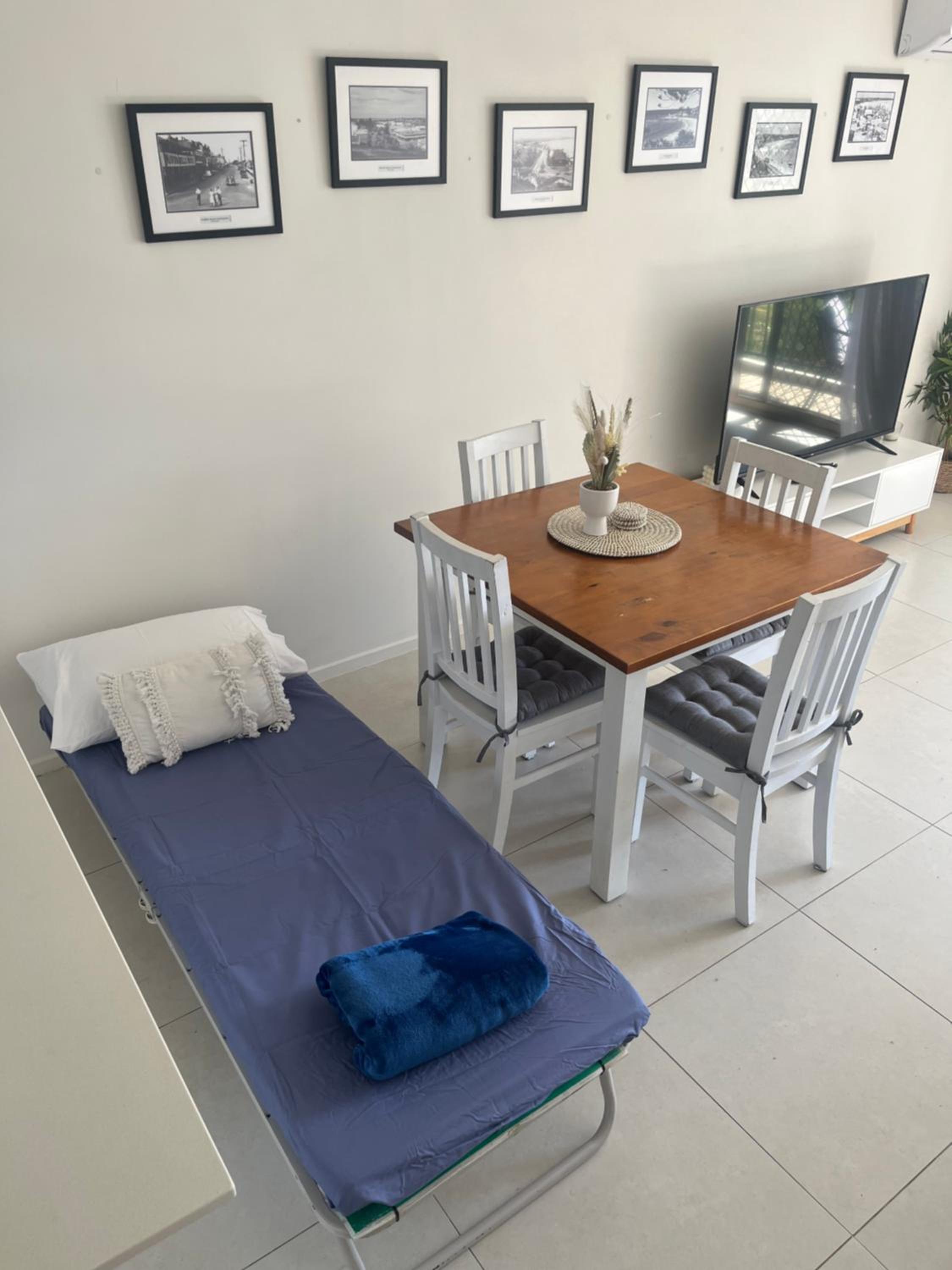 Kirra, beachfront unit, Sleeps up to 5