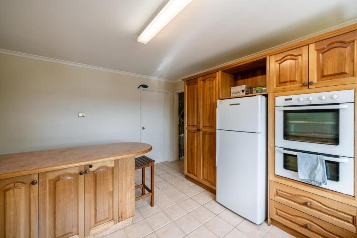 Riveting House with Incredible water-view at SandyBay