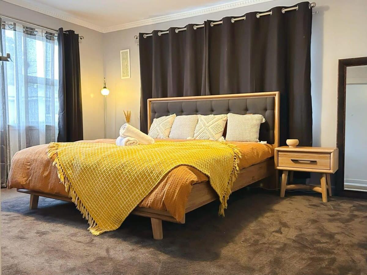 Fonton Blue Holiday Home close to City and Airport