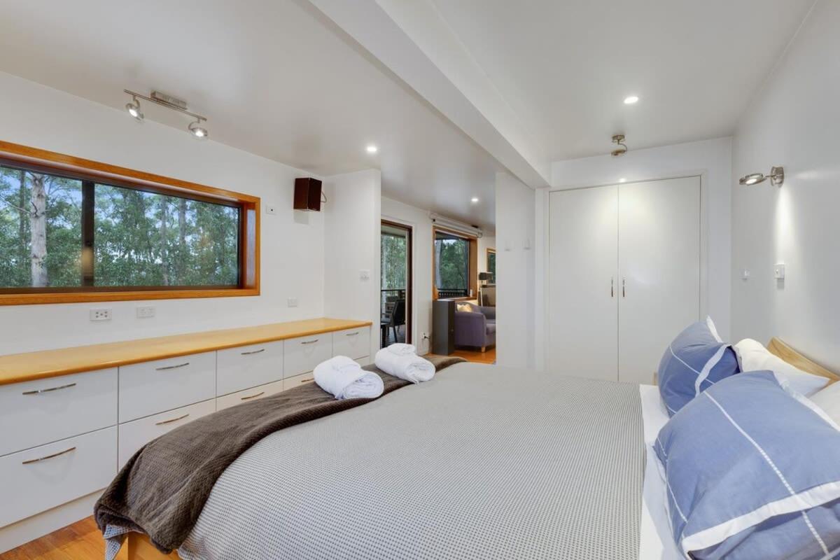 Hastings Bay Retreat