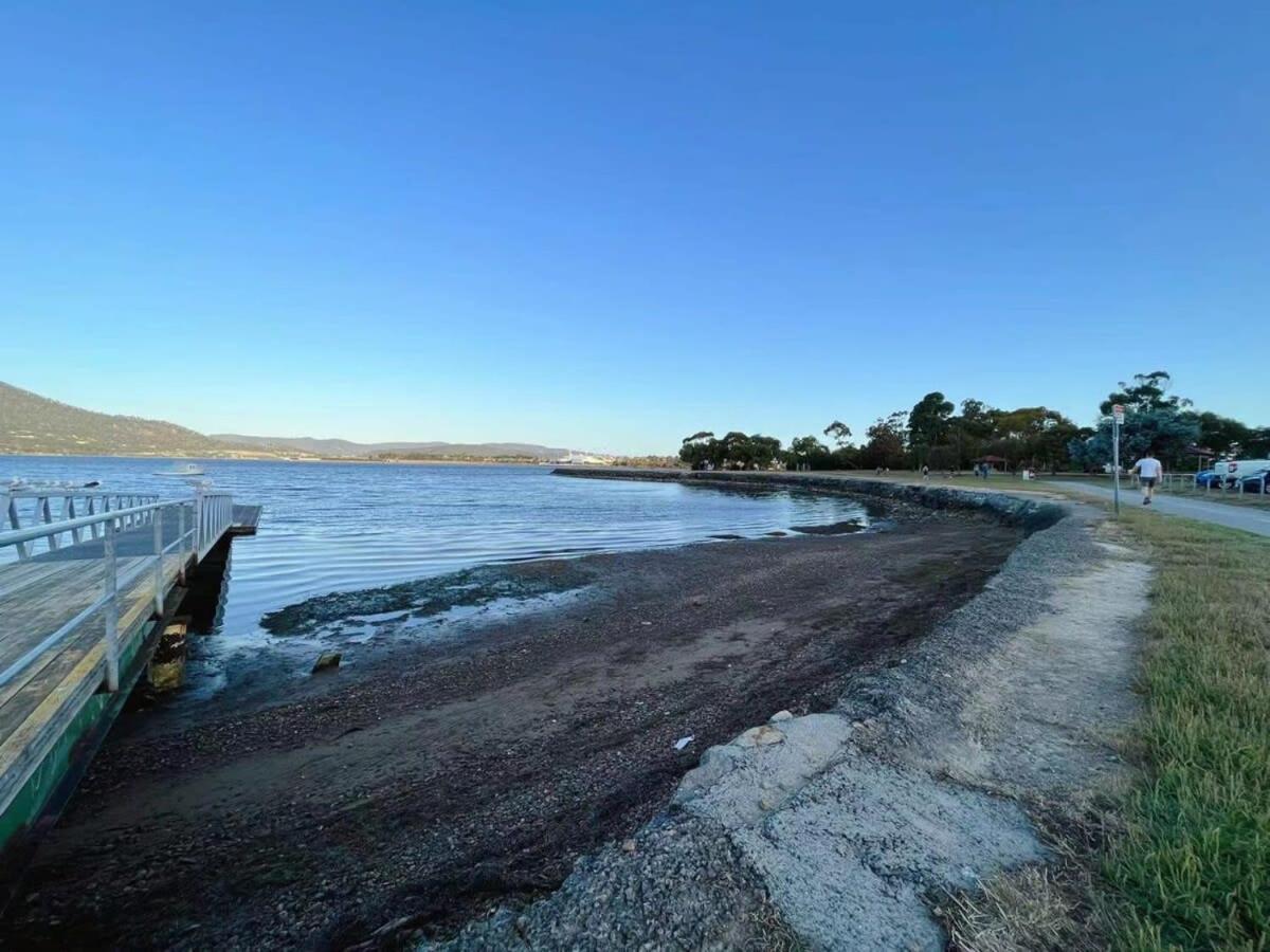 Rose Retreat with Water Front view at Montrose