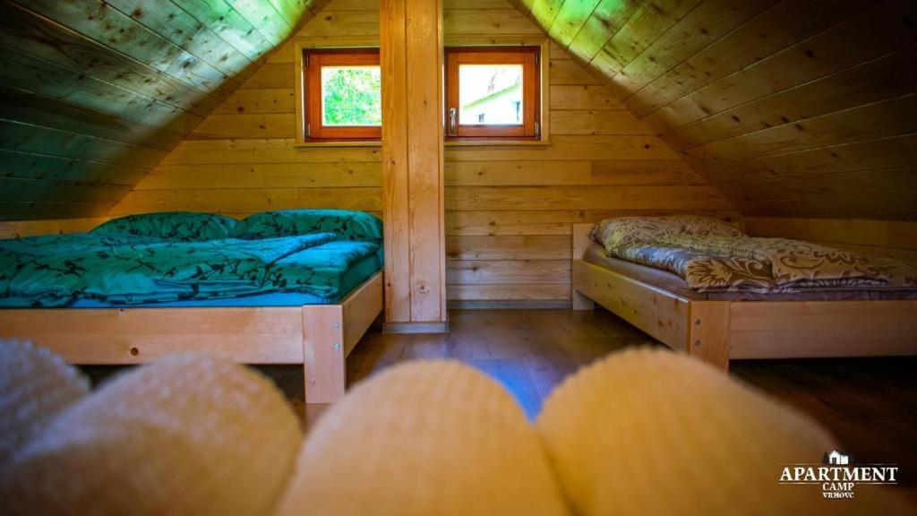 Wooden Chalet - Homestead Vrhovc