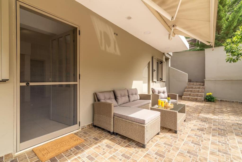 Citrea Stylish House with Garden near Beach view 2