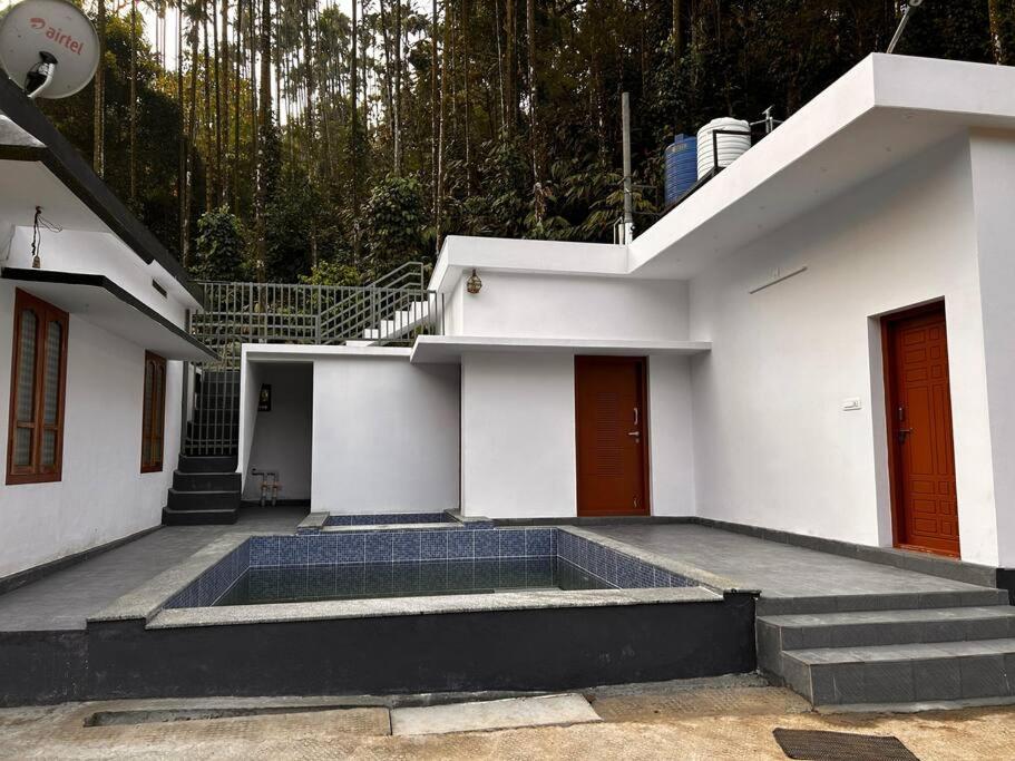 Nila Farms - Farm stay with a unique swimming Pool view 5