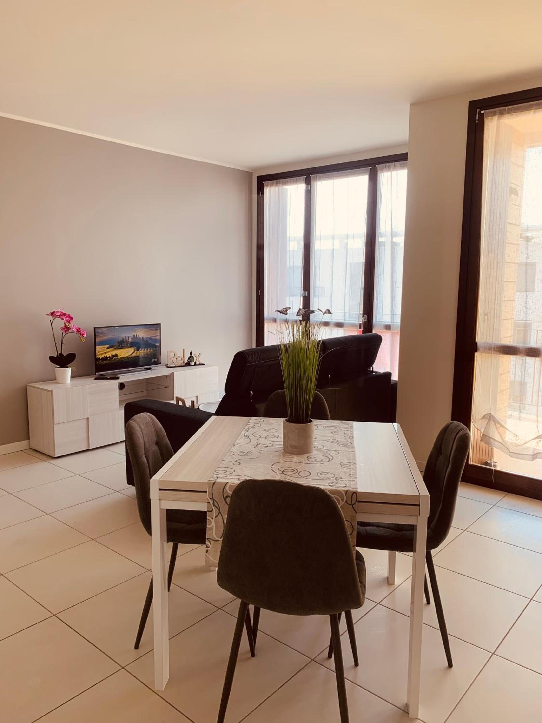 Somma Lombardo Vacations - Deny  Carol's house - Property Image 21