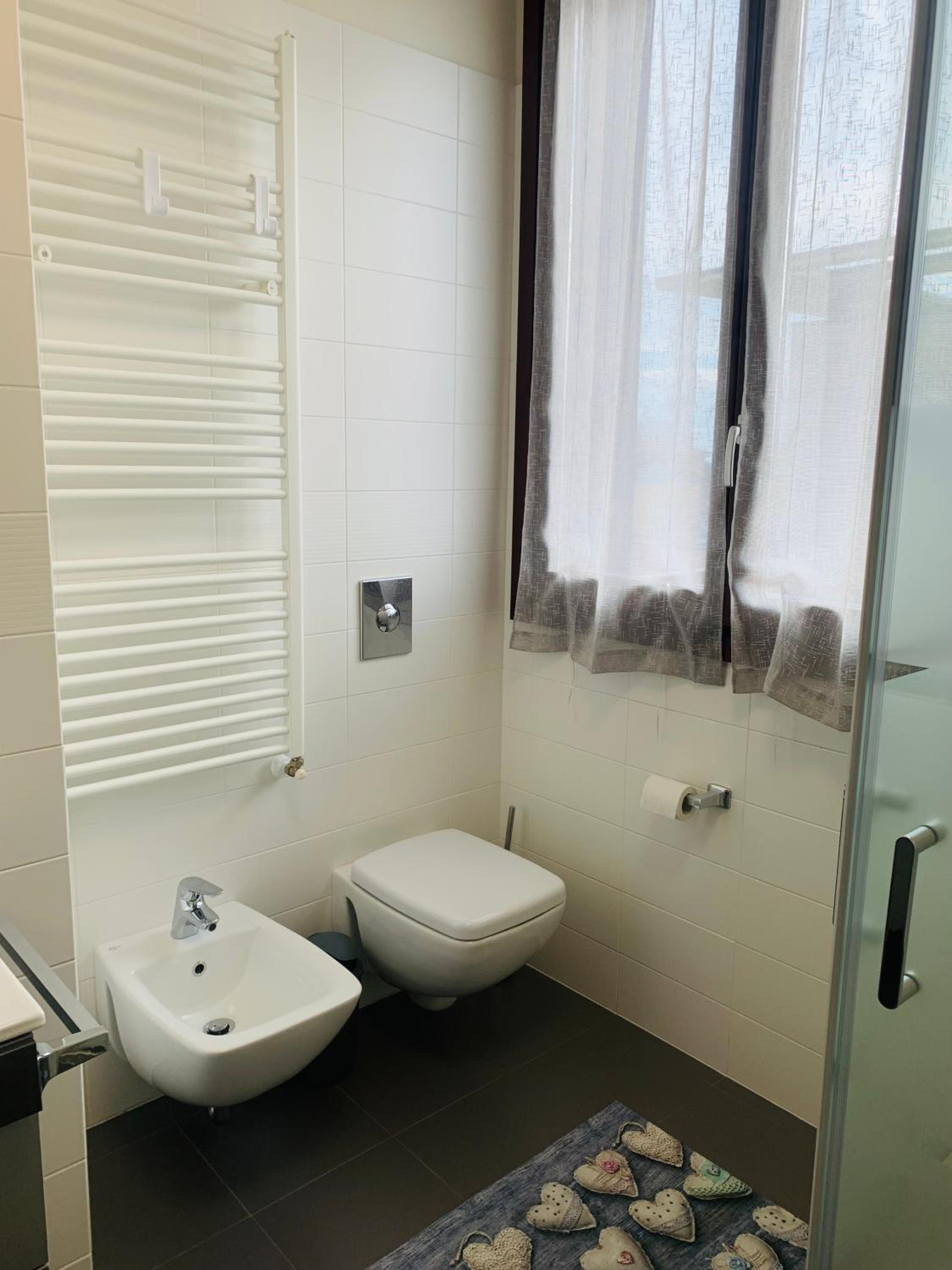 Somma Lombardo Vacations - Deny  Carol's house - Property Image 14