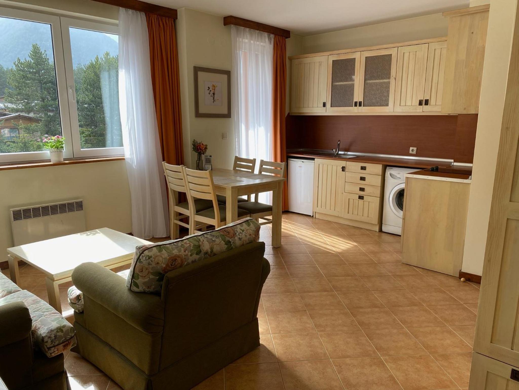 Pirin Golf private studio