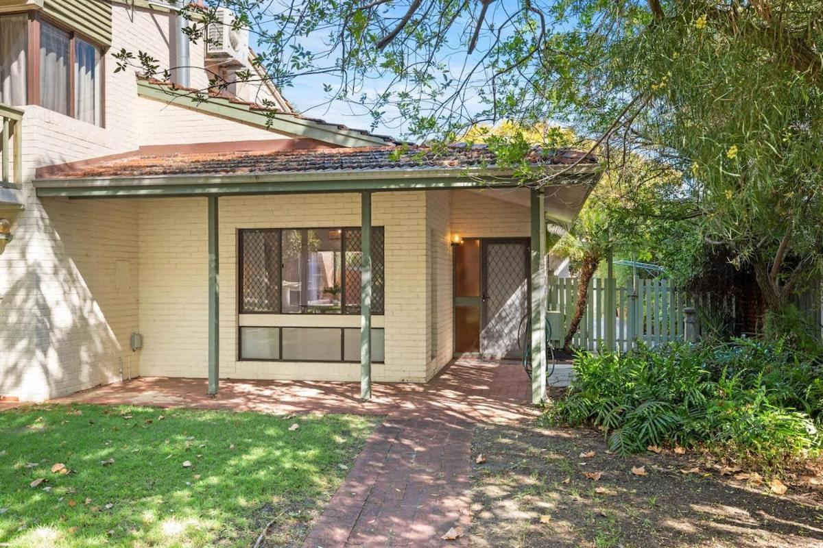Applecross Village Gem 2BR