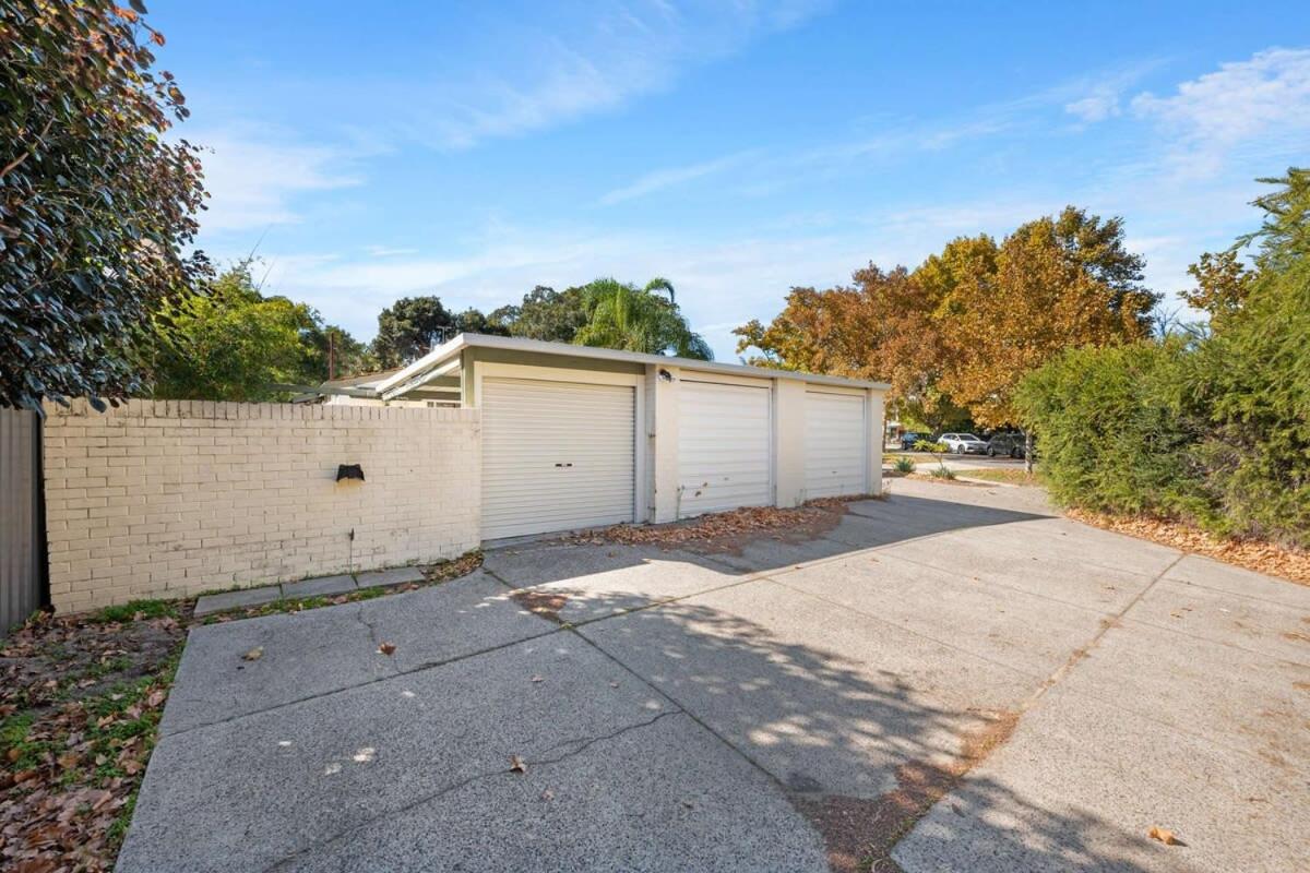 Applecross Village Gem 2BR