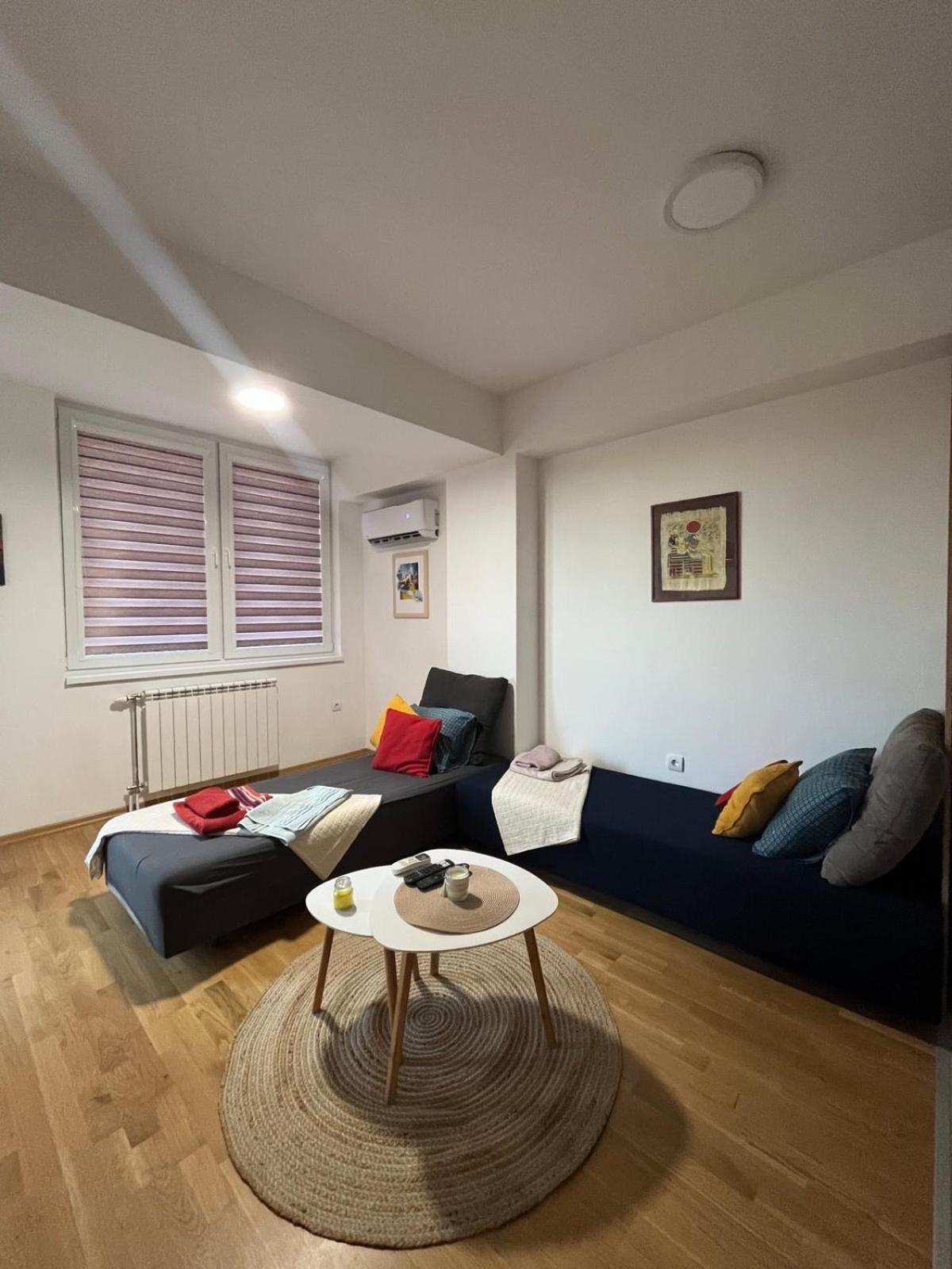 Golden Lux Apartments