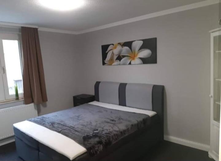 Gepflegte Schöne Ferienwohnung Mitten in der Stadt