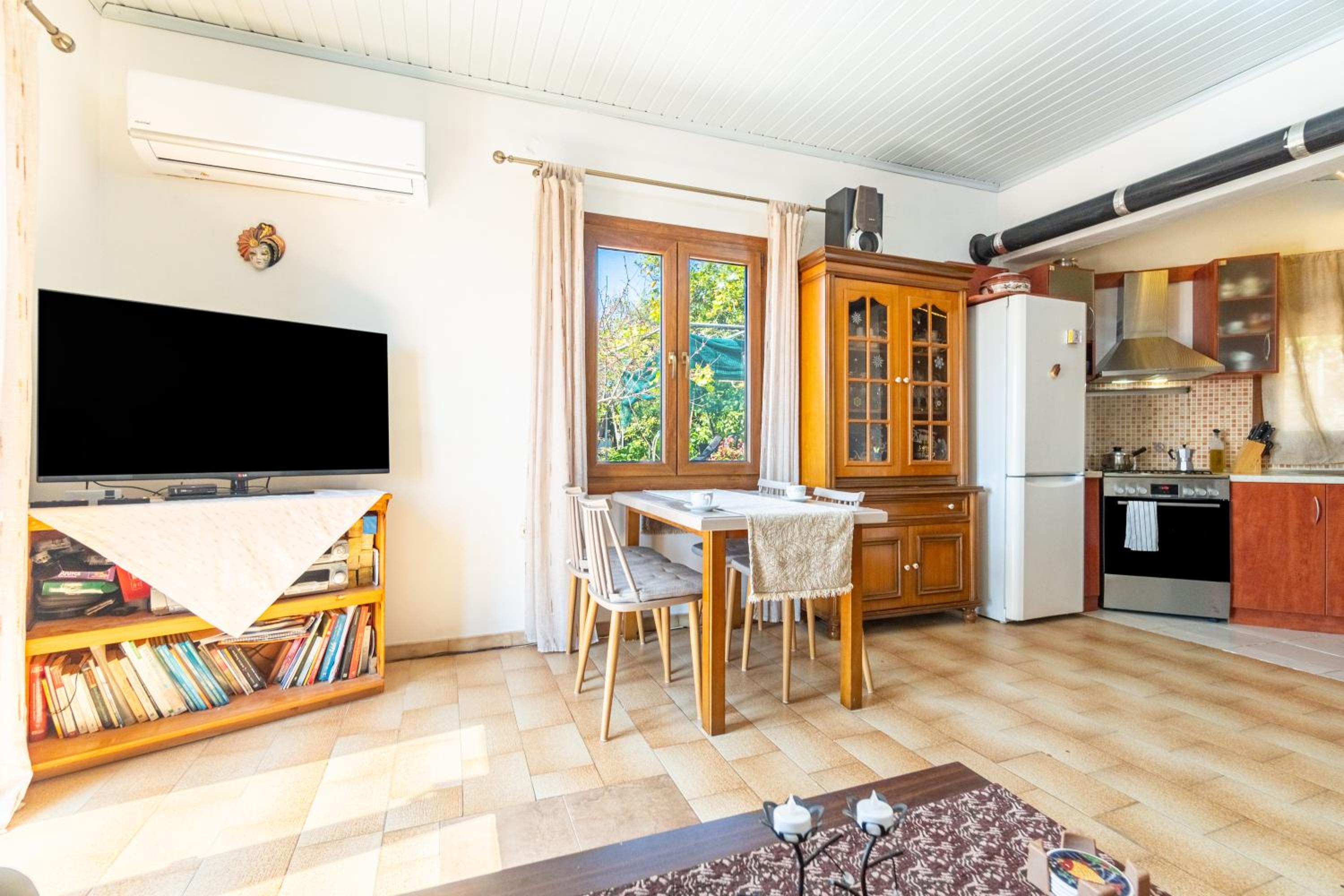 Victoria's House photo 2