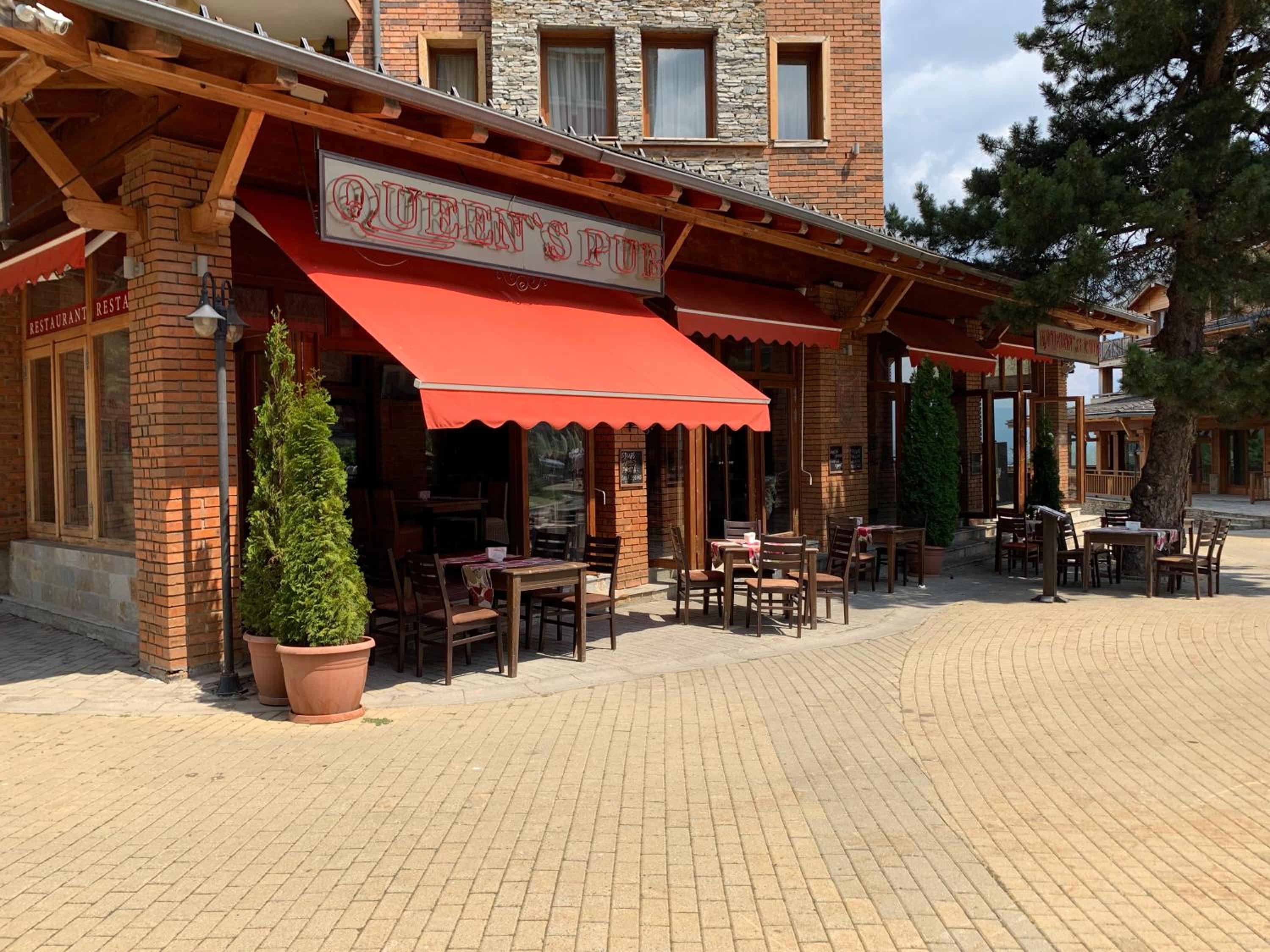 Pirin Golf private studio