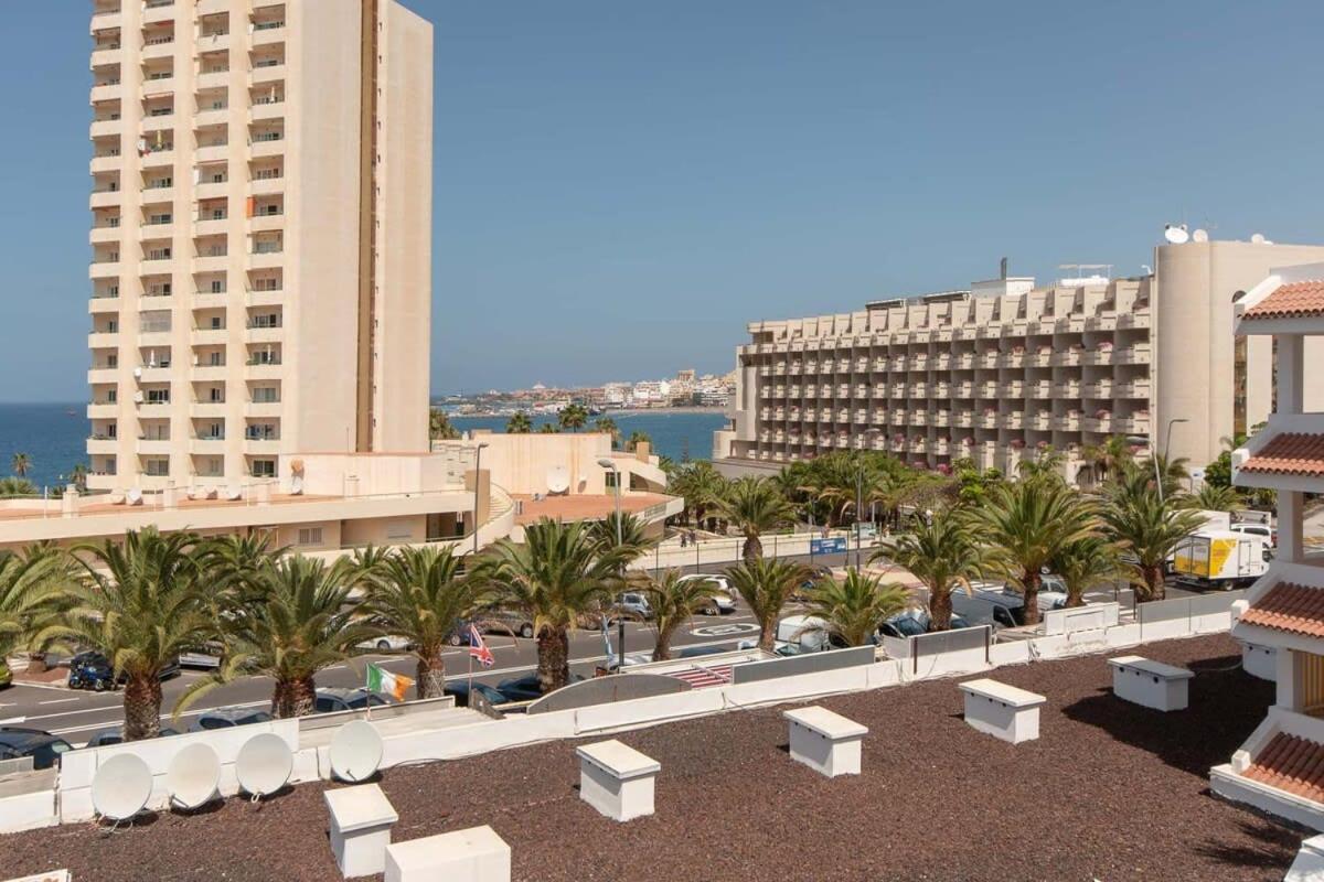 Paloma Beach 10 - One Bed with sea view and wifi internet view 2