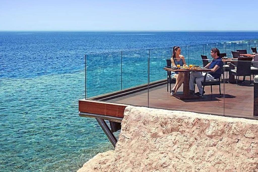 Beautiful villa at Four Seasons