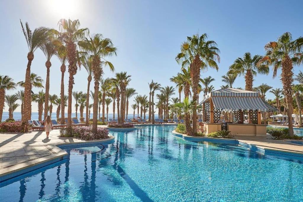 Beautiful villa at Four Seasons