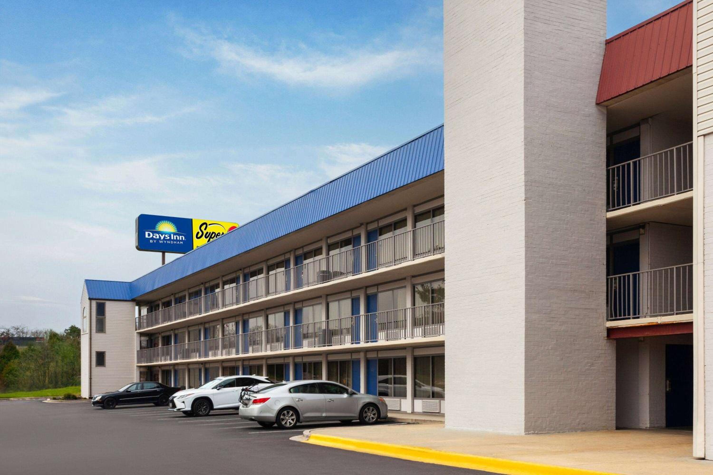 Days-Inn by Wyndham Baltimore Northwest - Property Image 31