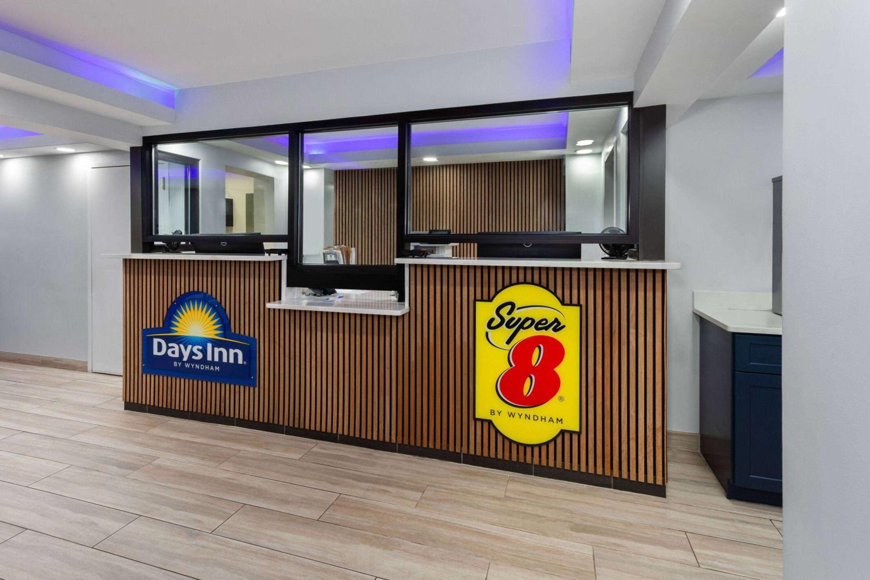 Days-Inn by Wyndham Baltimore Northwest - Property Image 34