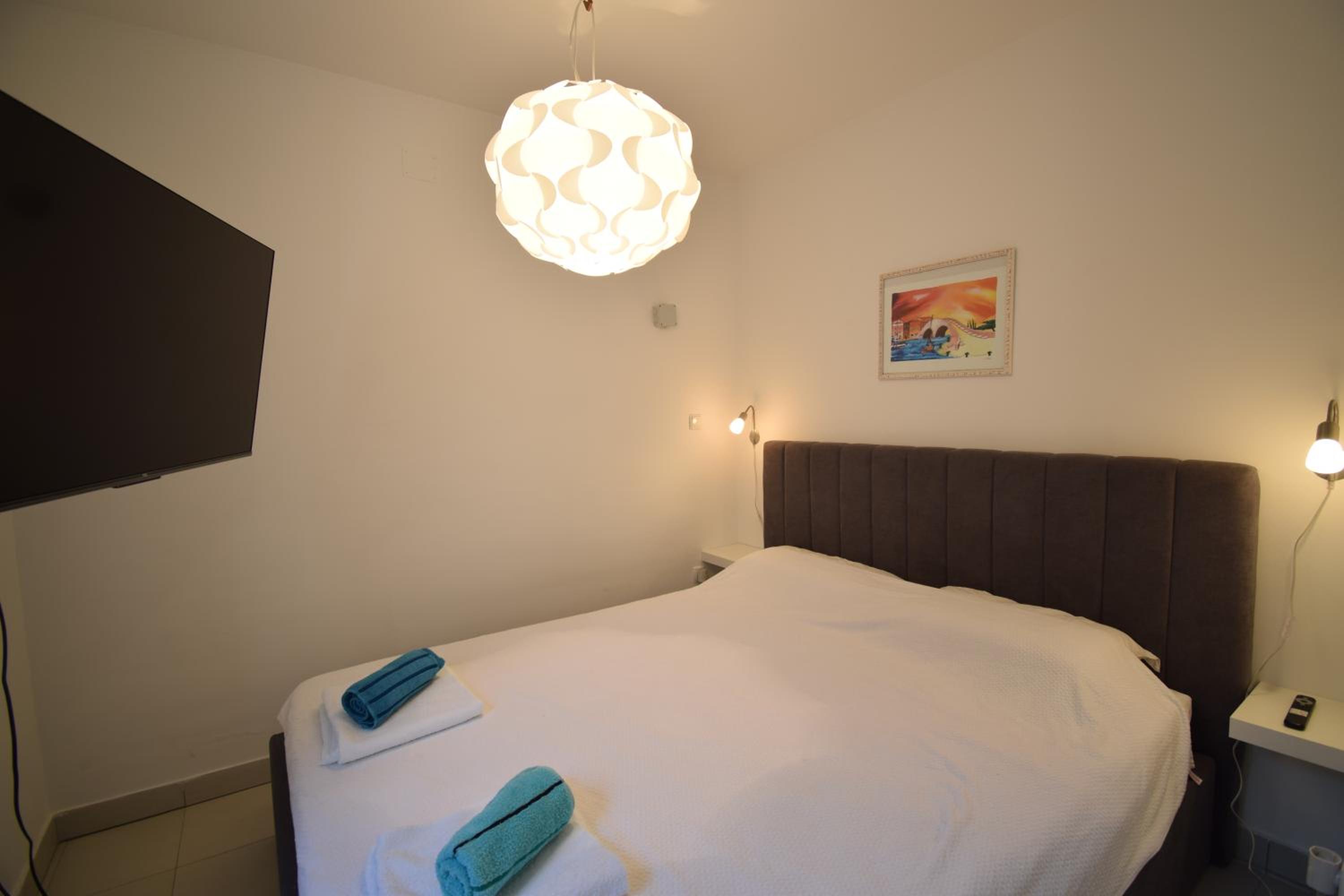 Studio apartment Karla view 3