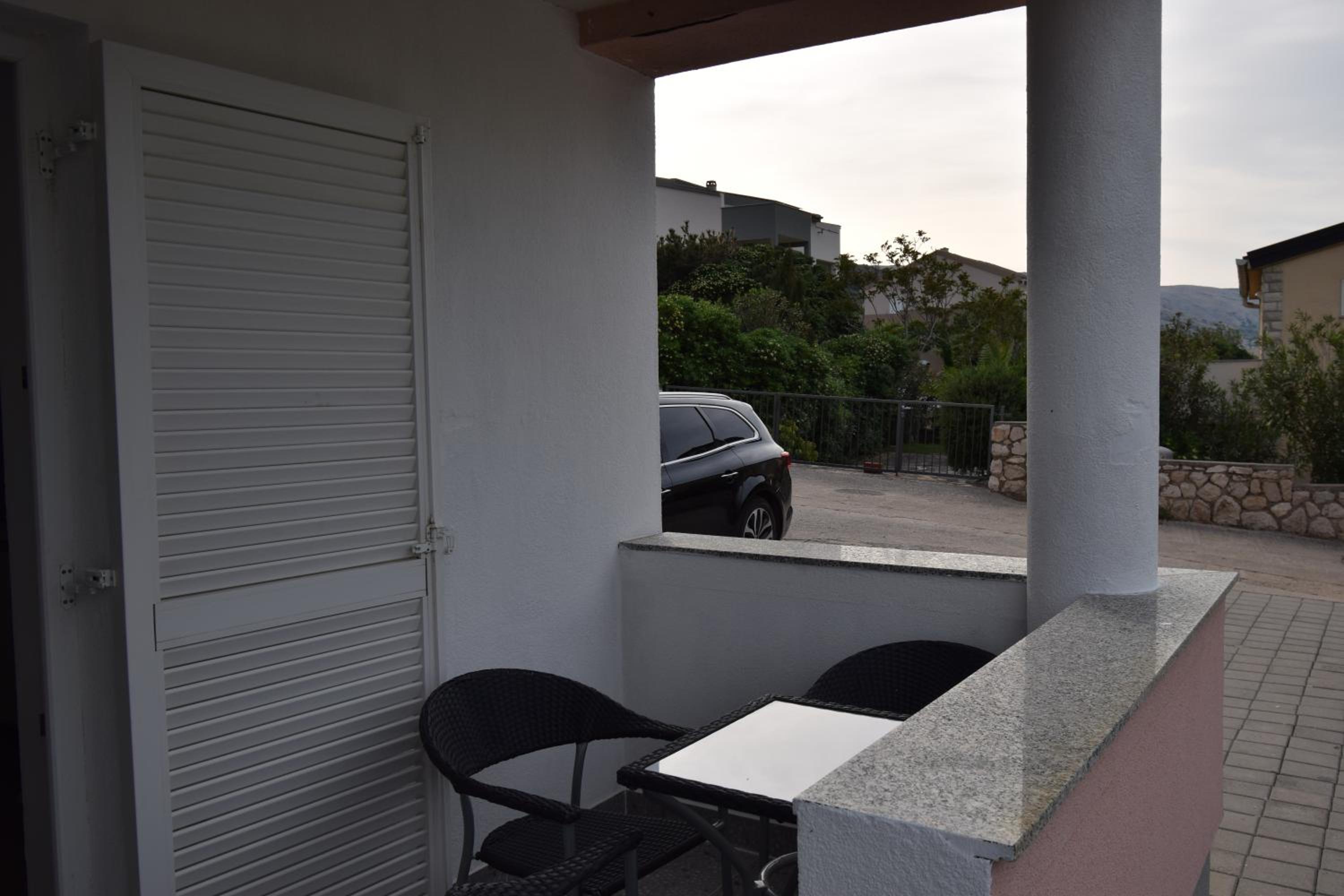 Studio apartment Karla view 4
