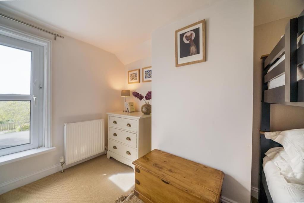Lily Cottage