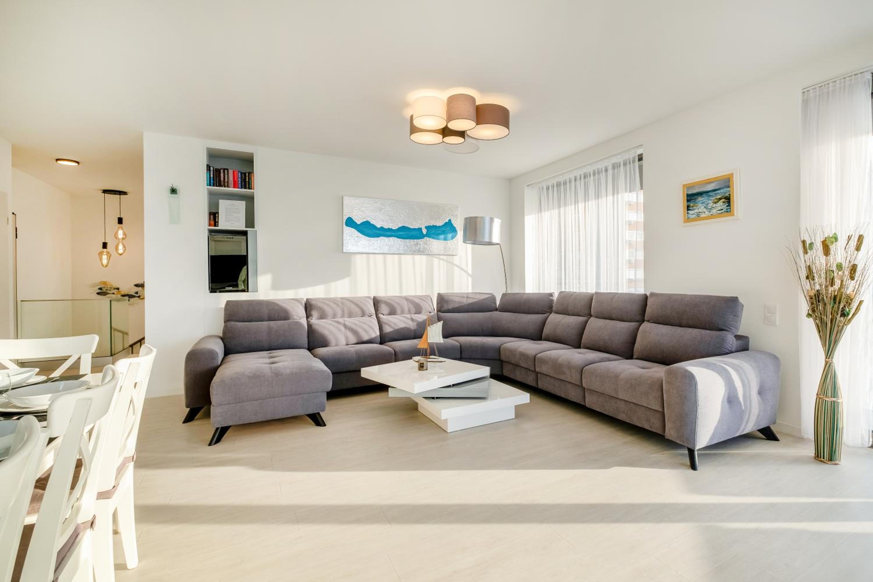 MF Coral 52 Duplex Penthouse