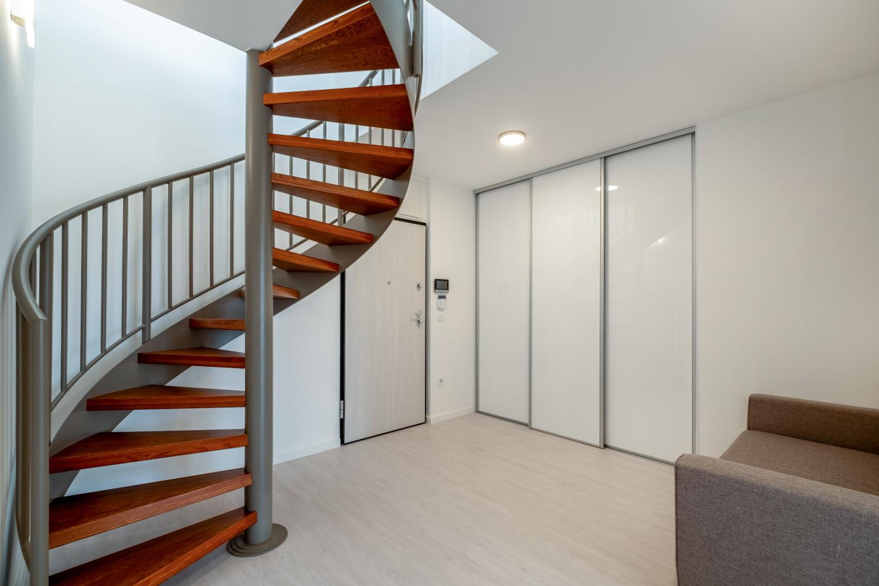 MF Coral 52 Duplex Penthouse