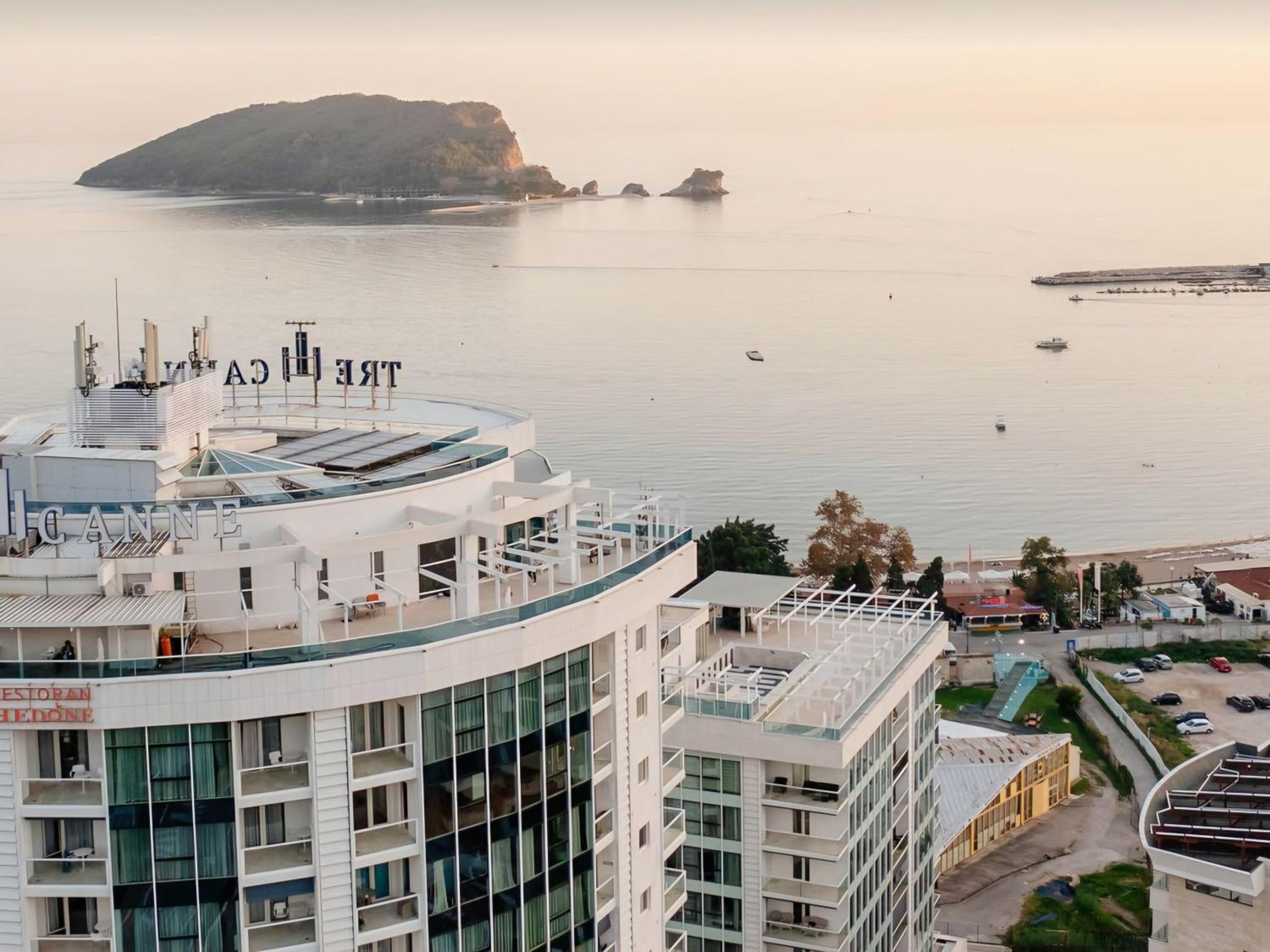 Tecasi Lux Apartments