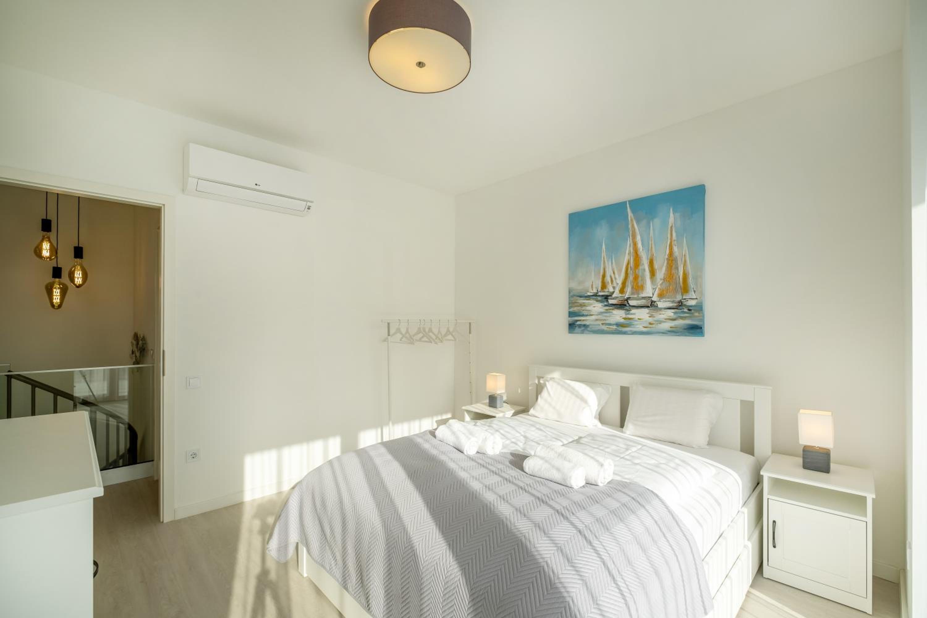 MF Coral 52 Duplex Penthouse