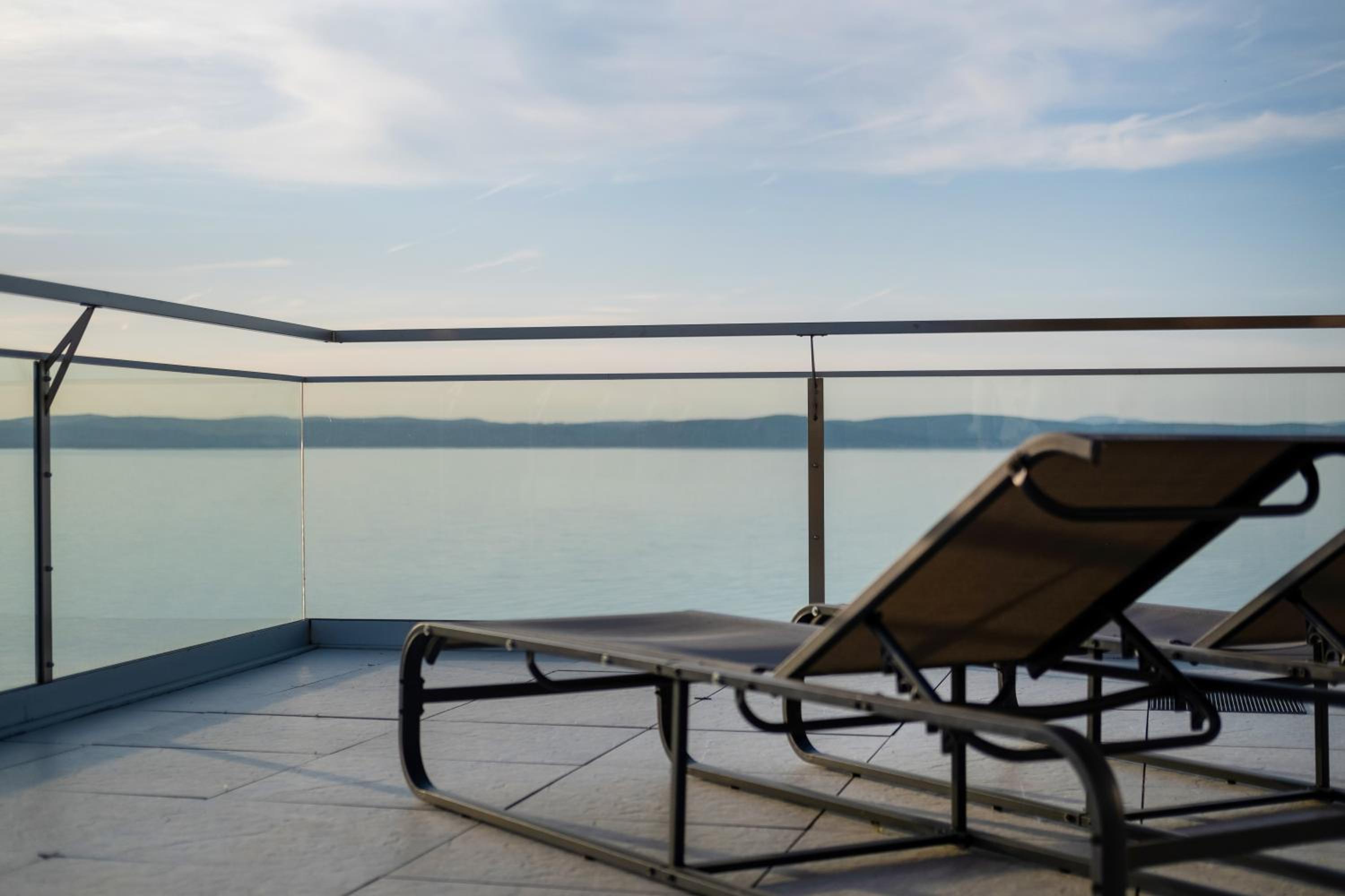 MF Coral 52 Duplex Penthouse