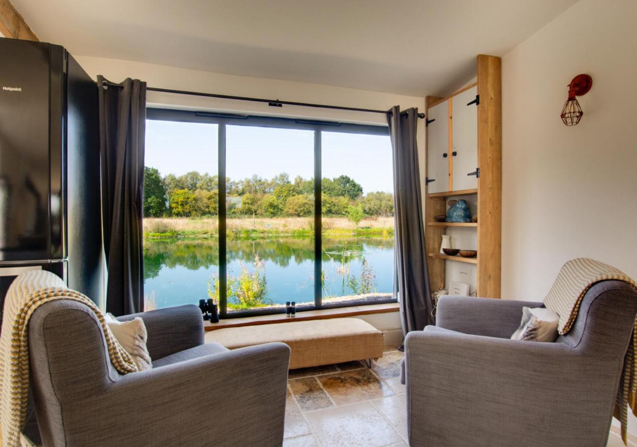 10 Bed in Briston oc-mjbrdb