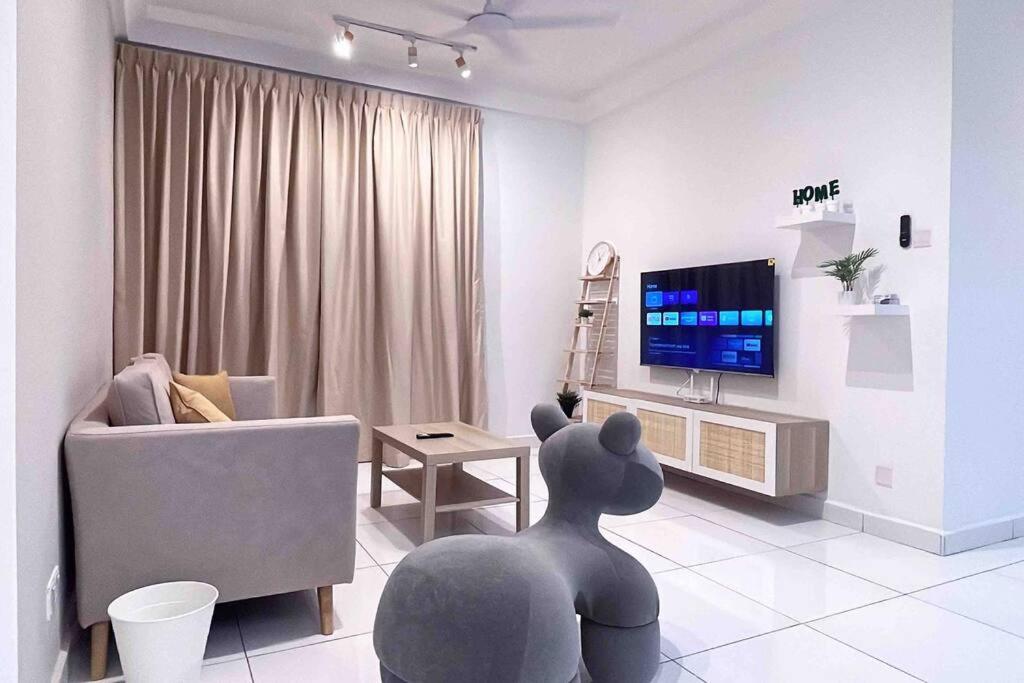 10pax 3Bedroom Platino Paradigm Mall JB Skudai