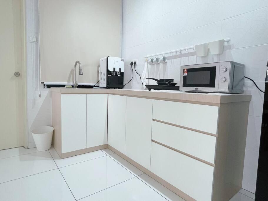 10pax 3Bedroom Platino Paradigm Mall JB Skudai